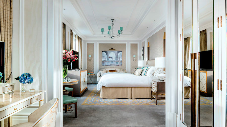 grand-hotel-the-langham-london-suite-sterling4