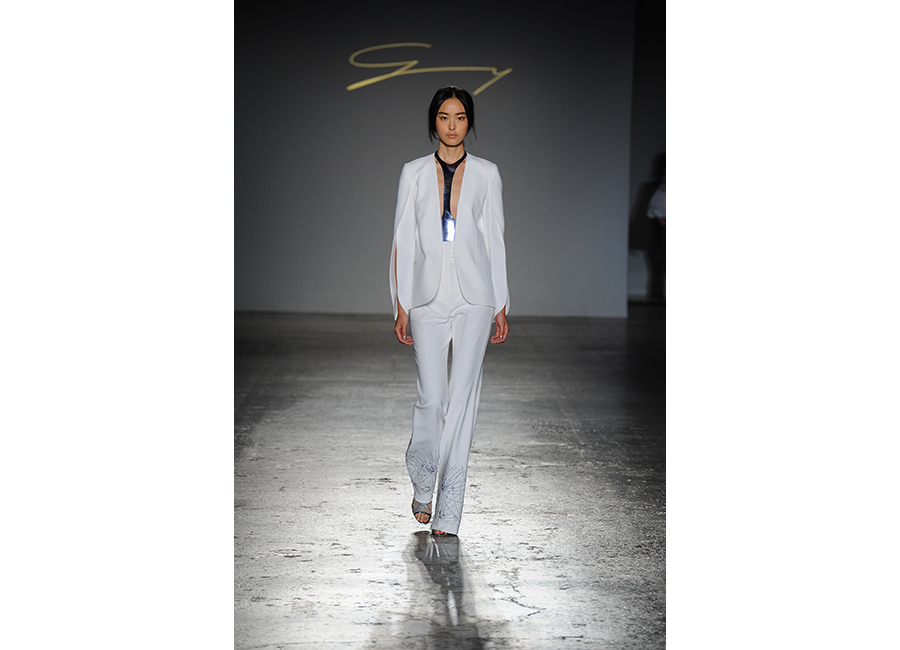 Genny-collezione-pe-2017-eleganza-femminile-moda_4 Genny-tailleur-taglio-maschile