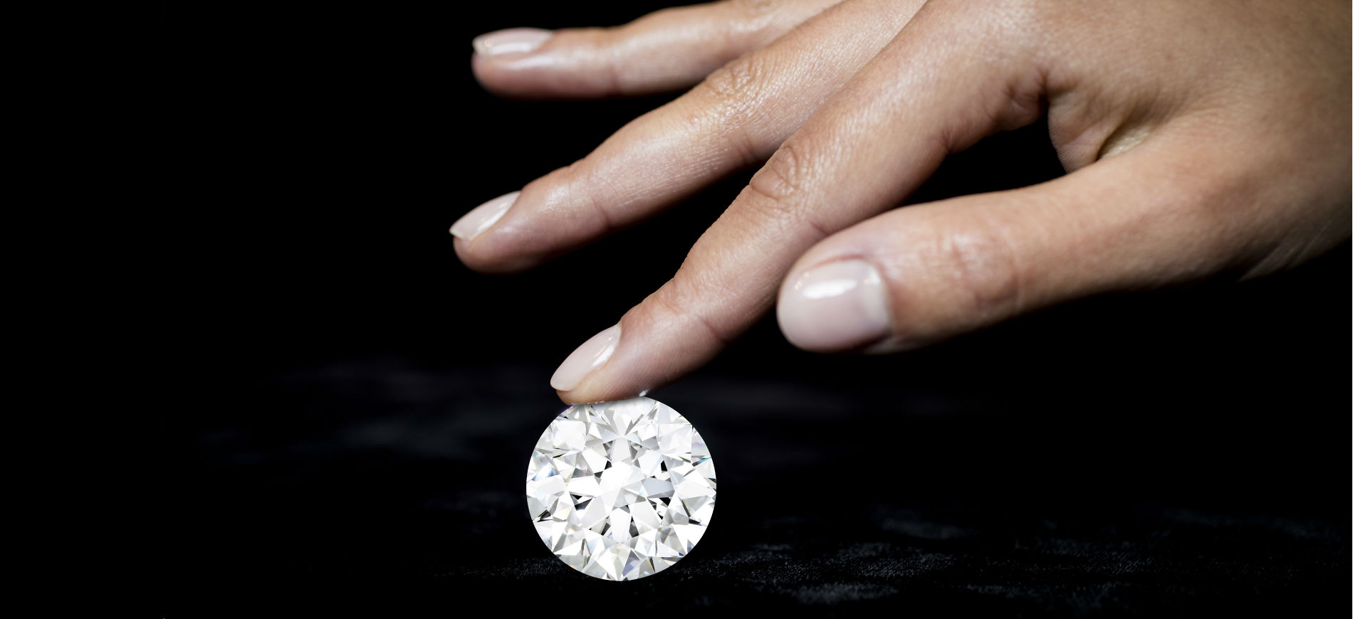 Sotheby's Diamonds – diamante di 102.34-carati, colore D Flawless Tipo IIa